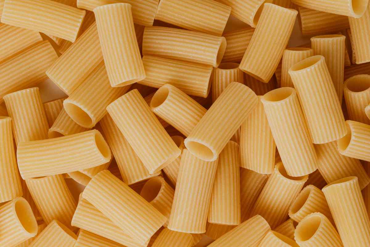 perché compaiono insetti nei pacchi di pasta e riso